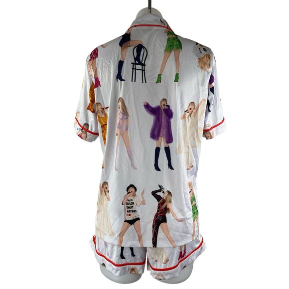 Taylor Swift Eras Tour Satin Button Down Short Sleeve Pajama Sleepwear Set Sz S - Picture 2 of 3